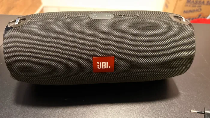 Caixa JBL Xtreme (1° Geração)