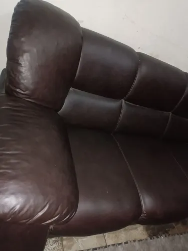 Sofá de couro 