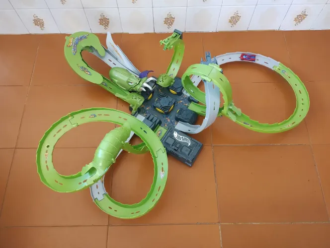 Pista Hot Wheels Octoblast Polvo Matel