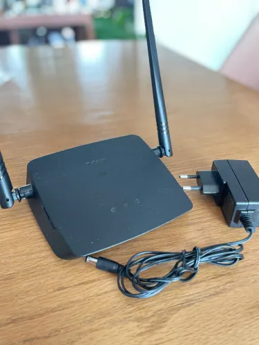 ROTEADOR SEM FIO D-LINK