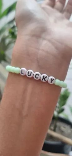 Bracelete de miçangas artesanal personalizado e pronta entrega