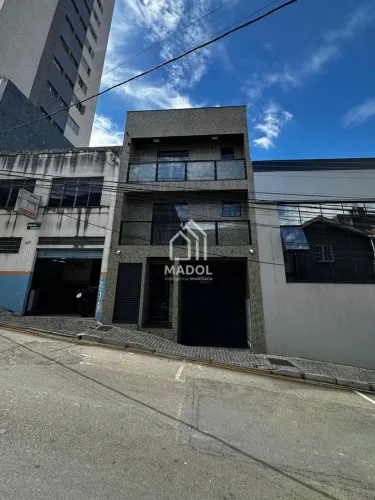 Apartamento para Alugar com 2 quartos, 2 banheiros e 60m² por R$ 1.650