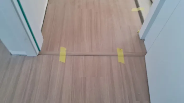 Instalação e manutenção em pisos laminados