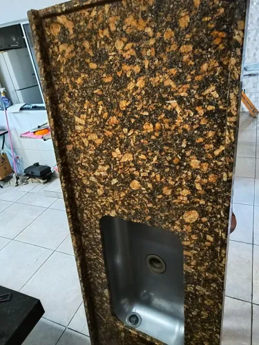 Pia de granito 1,80cm