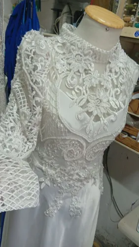 Primeiro aluguel de vestidos , noiva, debutante, formaturas e etc
