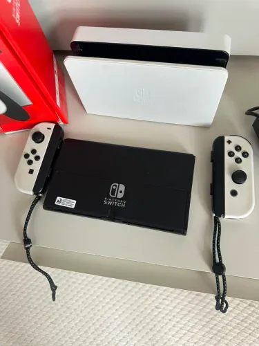 Vendo Nitendo Switch Oled