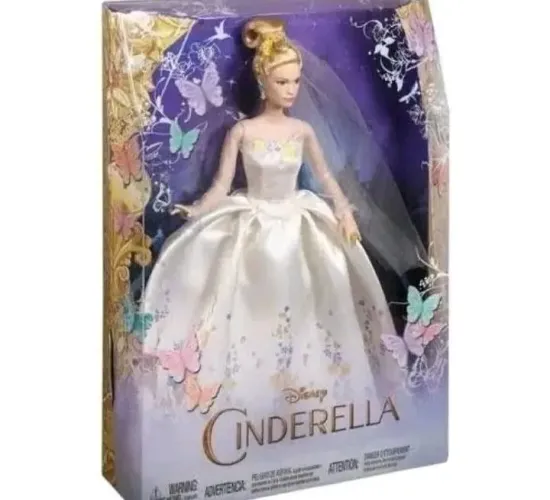 BONECA CINDERELA VESTIDO NOIVA LIVE ACTION. 