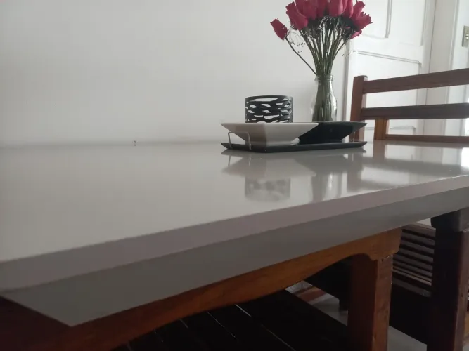 BAIXOUU SÓ HOJE!! TAMPO DE MESA DE "LACA" - 1,20 X 0,80 PARA 4 LUGARES - "SEM OS PÉS"