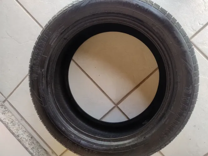 Pneu remold 215/50 R17 89T Maxximus