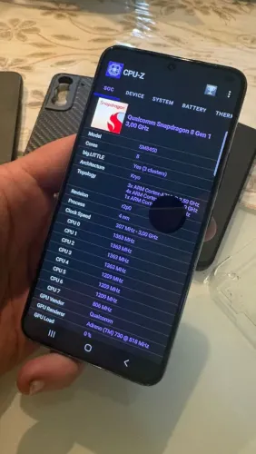 Samsung S22