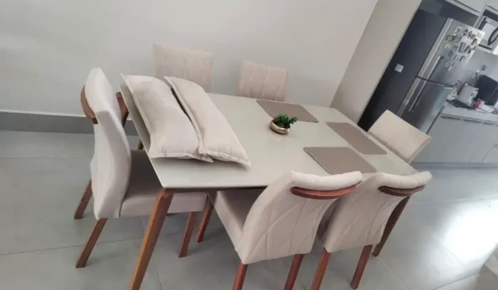 Mesa madeira 6 lugares nova