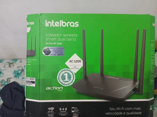 Roteador/repetidor Intelbras Action RF 1200