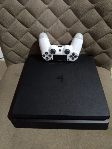 PS4 Slim 1TB Impecável + Controle Branco | Testado, Completo e Pronto Hoje! ?