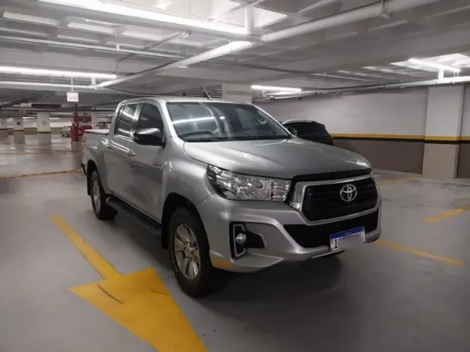 Toyota Hilux CD SR 4X4 2.8 TDI Diesel Aut. 2020