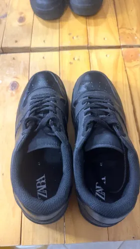 Vendo tênis original da zara