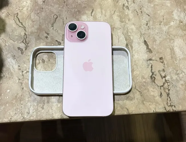 iPhone 15