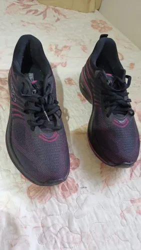 Tênis feminino