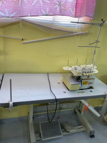 Máquina interlock 