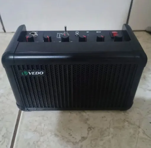 Amplificador guitarra Vd15W portátil recarregável multiefeitos
