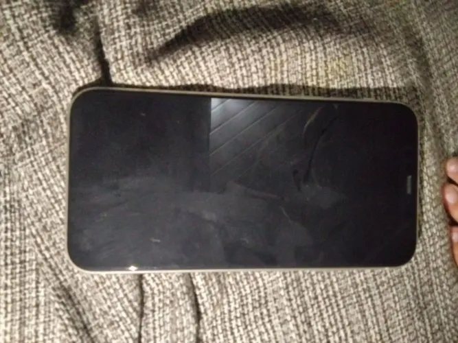 iPhone 11 64g