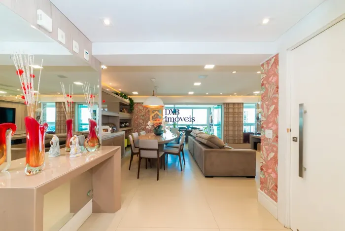 Apt 166m² - 3 Suítes (4 Quartos) - 3 Vagas - ANDAR ALTO - FACE NORTE - VISTA INFINITA no E