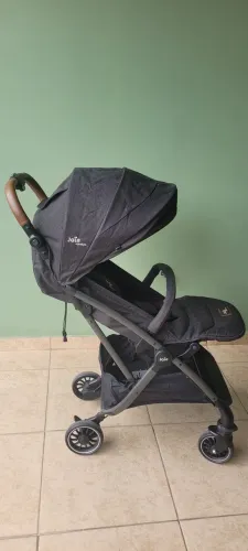 Carrinho de bebê Joie Signature