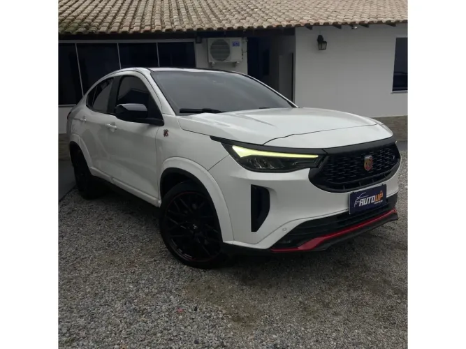 Fiat Fastback Abarth Turbo Flex 1.3 Aut. 2024