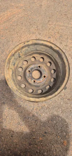Roda Aro 13 da Ford 