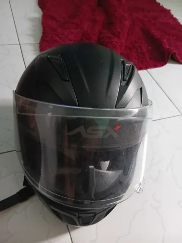 Capacete