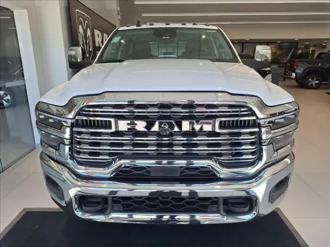 Ram 3500 Limited Longhorn 6.7 TB CD Diesel 2026