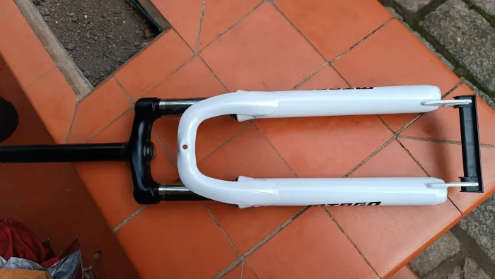 Garfo suspensão aro 26 MTBGO