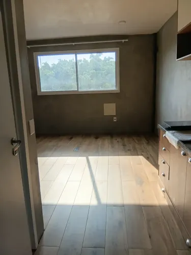 Imóvel para aluguel possui 25 metros quadrados em Barra Funda - São Paulo - SP