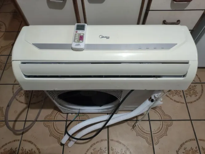 Ar condicionado 9000btus com instalação inclusa.