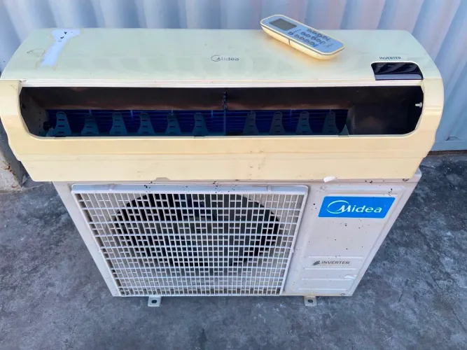 Split Midea inverter 9.000