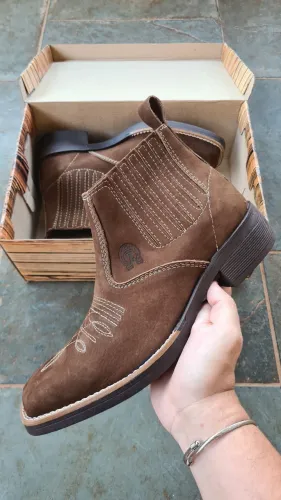 Bota Country