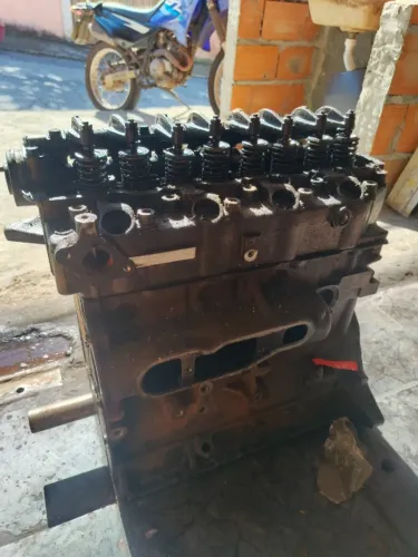Motor caminhonete L200 triton