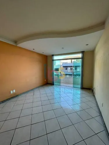 Vendo Apartamento no Bairro Castália