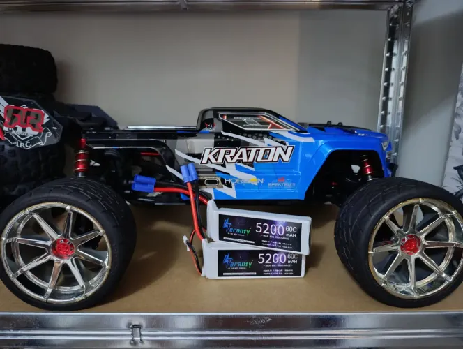 Automodelo Arrma kraton 6s 1/8