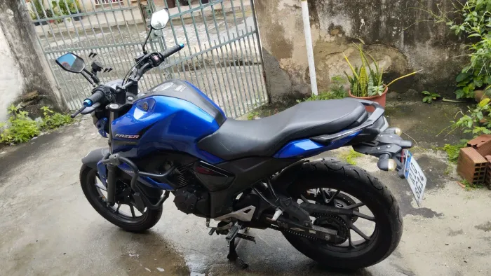 Fazer Fz15
