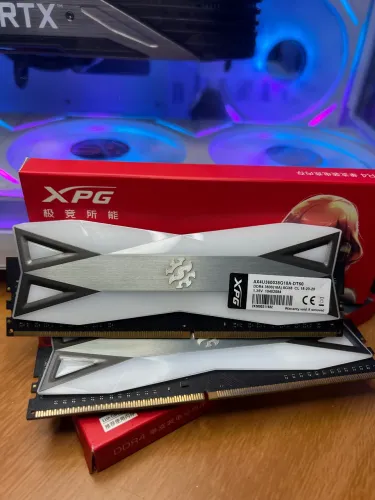 MEMÓRIA RAM XPG DDR4 16GB (2x8) 3600 MHZ RGB
