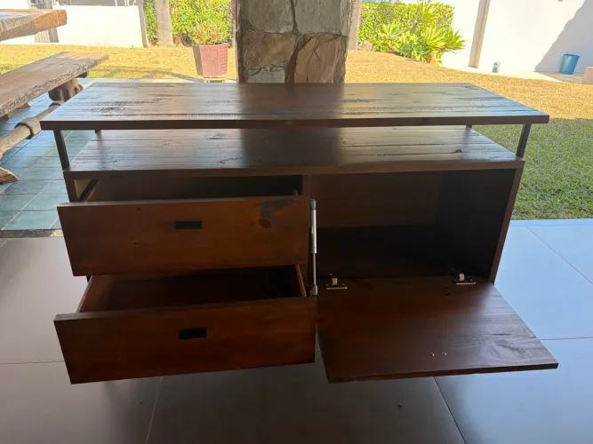 Buffet aparador Tok Stok 6 meses de uso