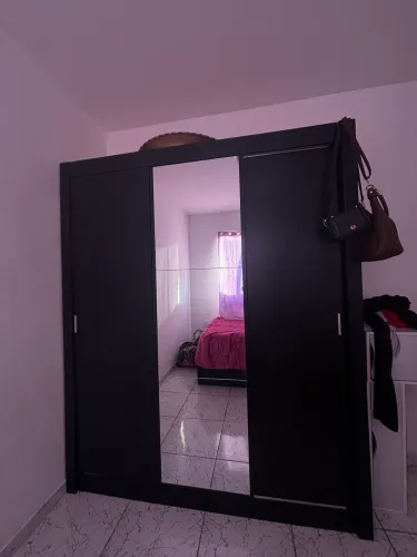 Guarda roupa