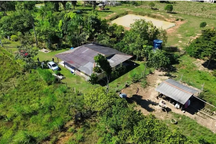 Chacára de 3 Hectares com Casa Confortável e Estrutura Produtiva