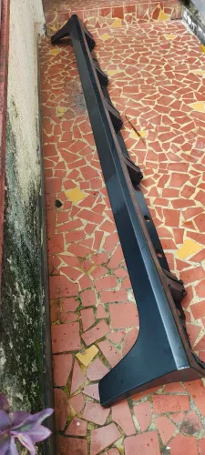 Spoler corolla 15/19