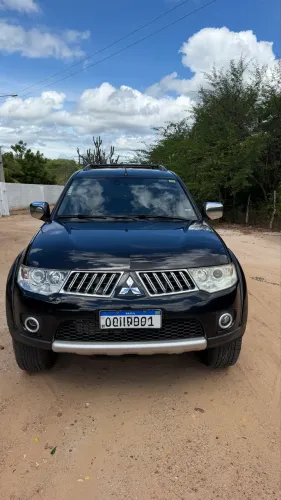 Mitsubishi Pajero Dakar HPE 3.2 4X4 T.I Dies 5P AUT 2013