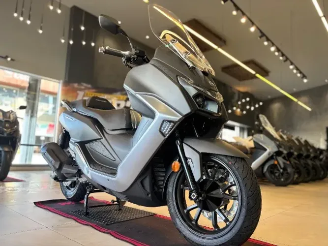 MAXSYM GT / Financia S/ Entrada ate 48x / faby