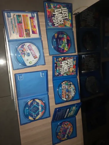 Vendo 5 Jogos Just Dance! (2014,15,16,17,19)