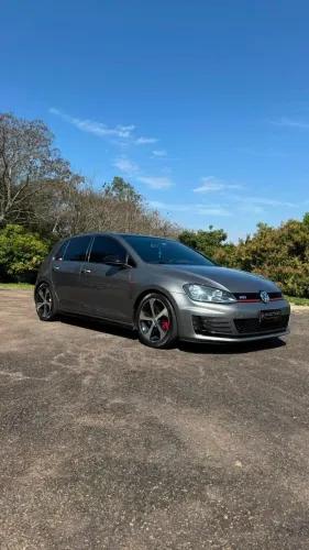 Volkswagen Golf GTI 2.0 TSI 220cv Aut. 2014