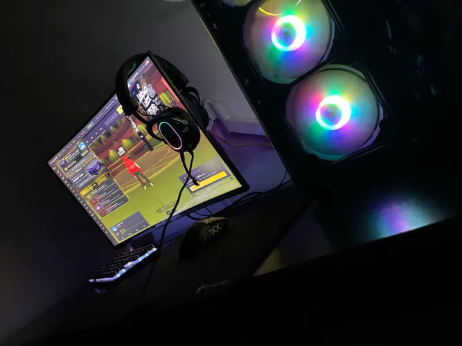 PC Gamer Completo RTX 3050 + Ryzen 5 5500 + Monitor 165Hz ?