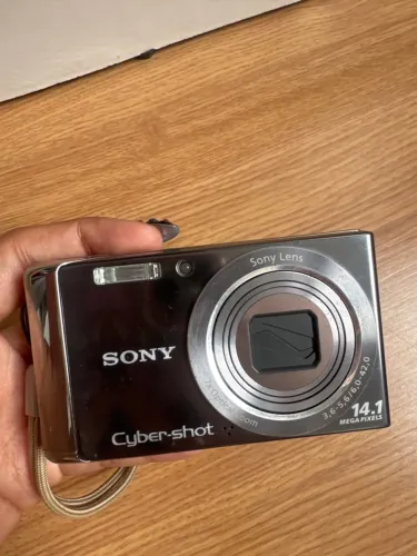 Câmera cybershot sony